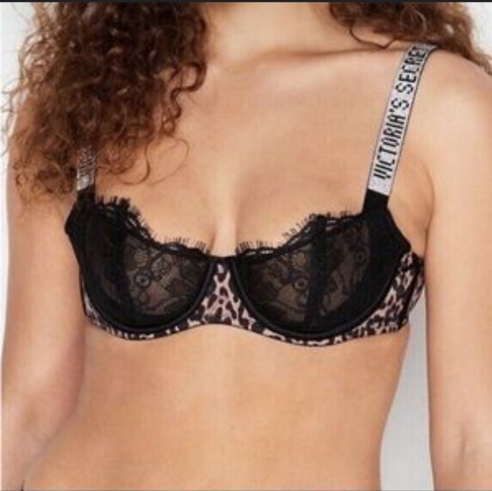 Victoria's Secret Very Sexy Rhinestone Straps lace bra 32C